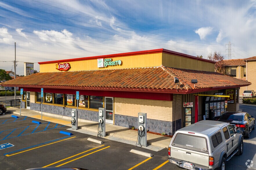 More Photos Of 637 E Albertoni St, Carson Unknown For Lease