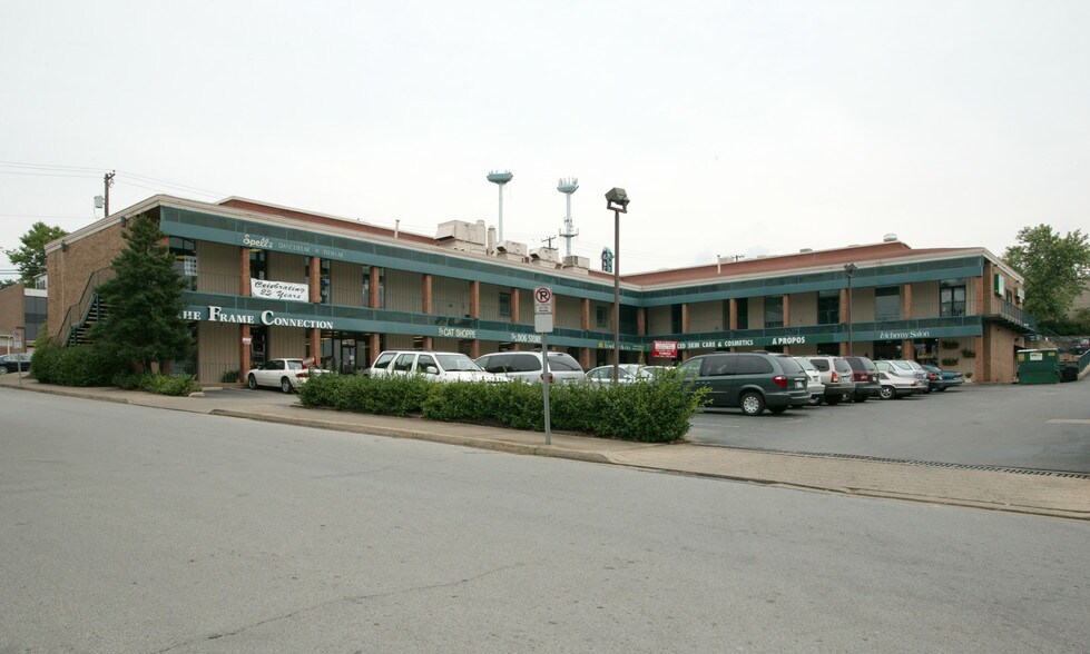 More Photos Of 2208-2210 Crestmoor Rd, Nashville Freestanding For Lease