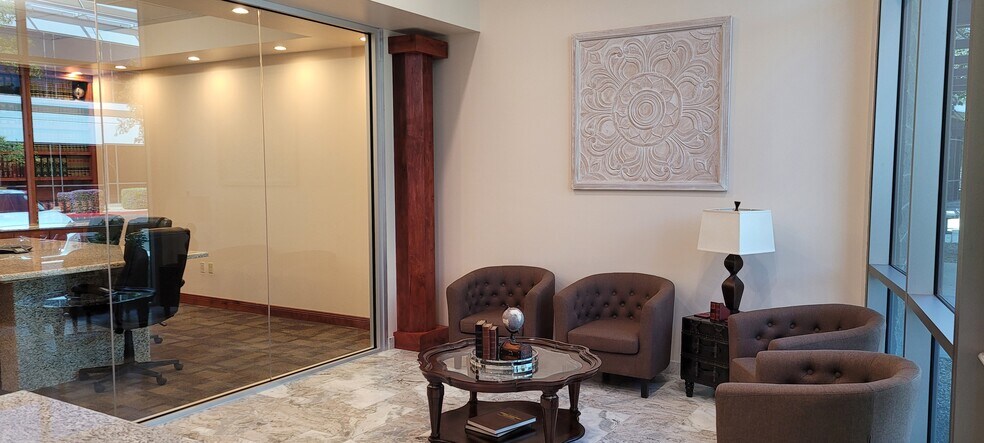 More Photos Of 5700 W Chandler Blvd, Chandler Coworking Space