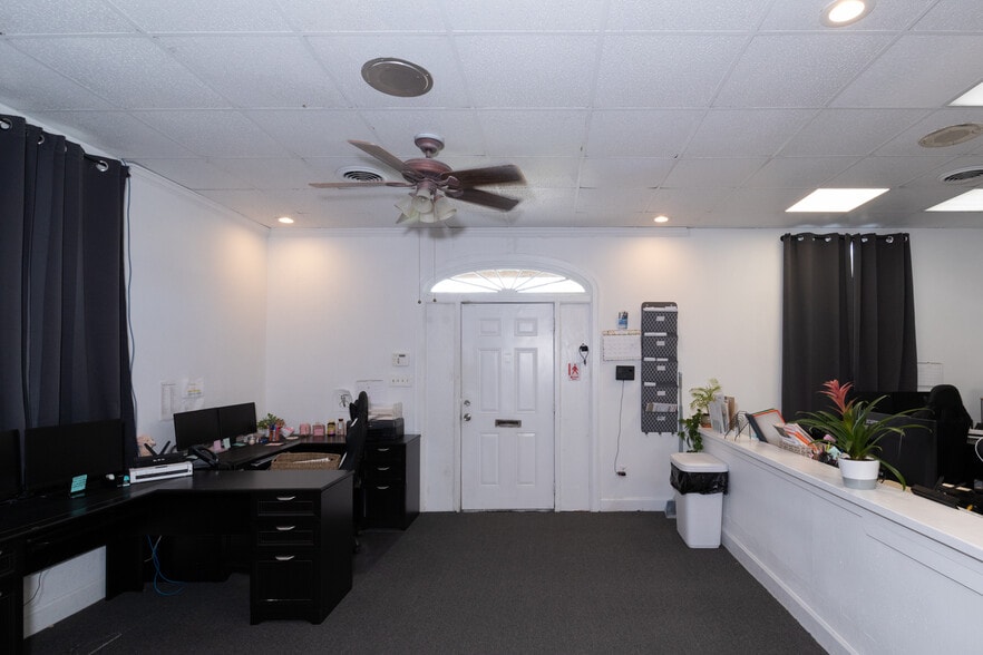 More Photos Of 2019 7th Ave, Columbus Medical For Sale