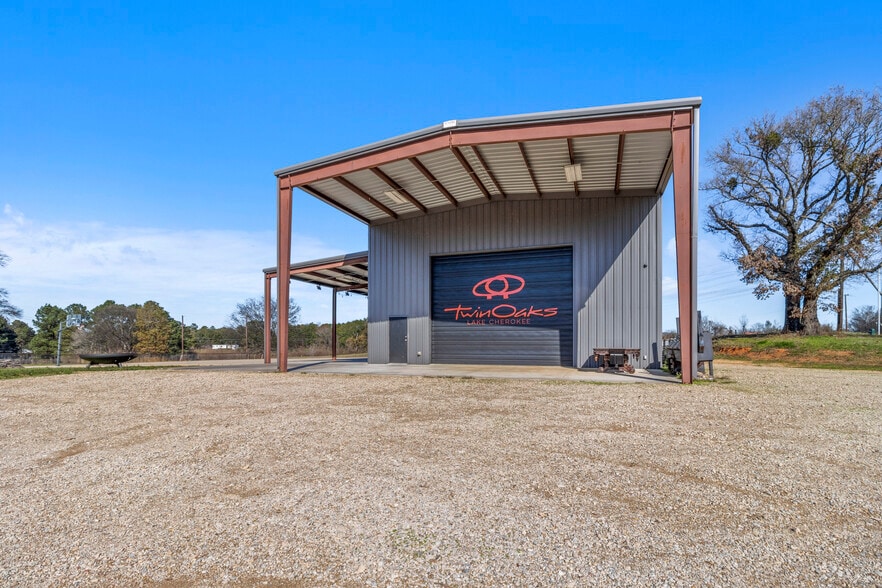 More Photos Of 11243 TX-149, Longview Lodge Meeting Hall For Sale