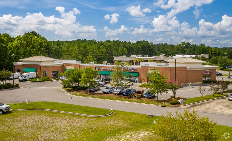 More Photos Of 20 NW Medical Campus Dr, Supply Medical For Lease