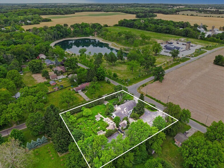 More Photos Of 24460 Adams Rd, South Bend Restaurant For Sale