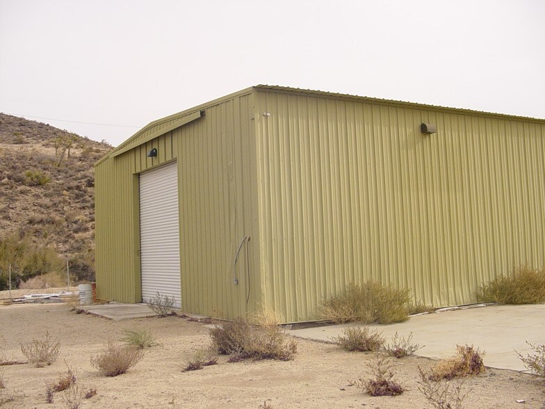More Photos Of 4413 Old Woman Springs Rd, Yucca Valley Service For Lease