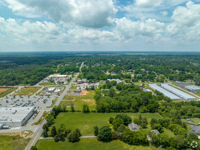 More Photos Of 283 Pine Grove Rd, Madison Land For Lease