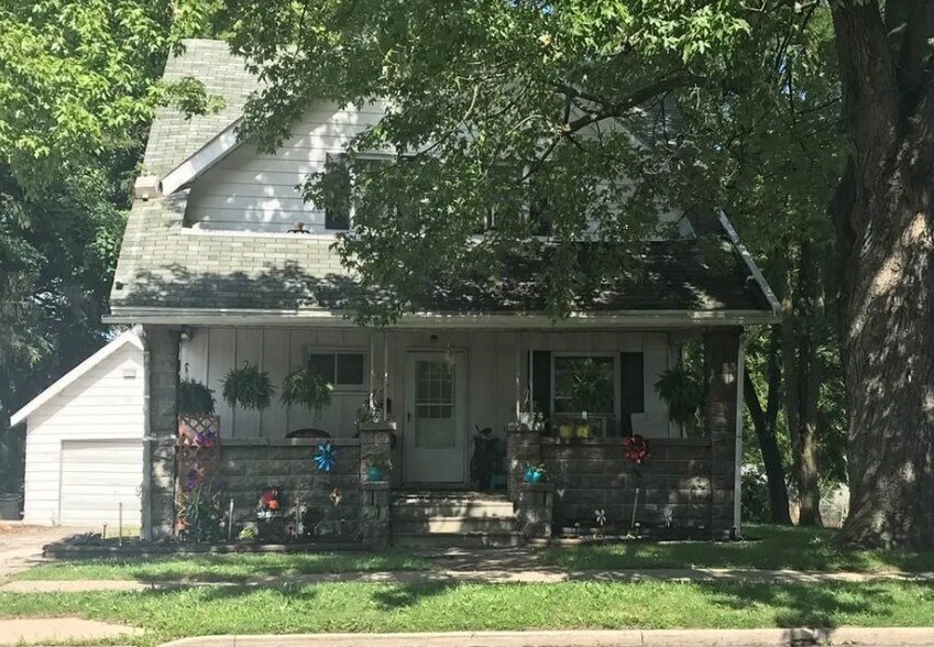 More Photos Of ,  Unknown For Sale