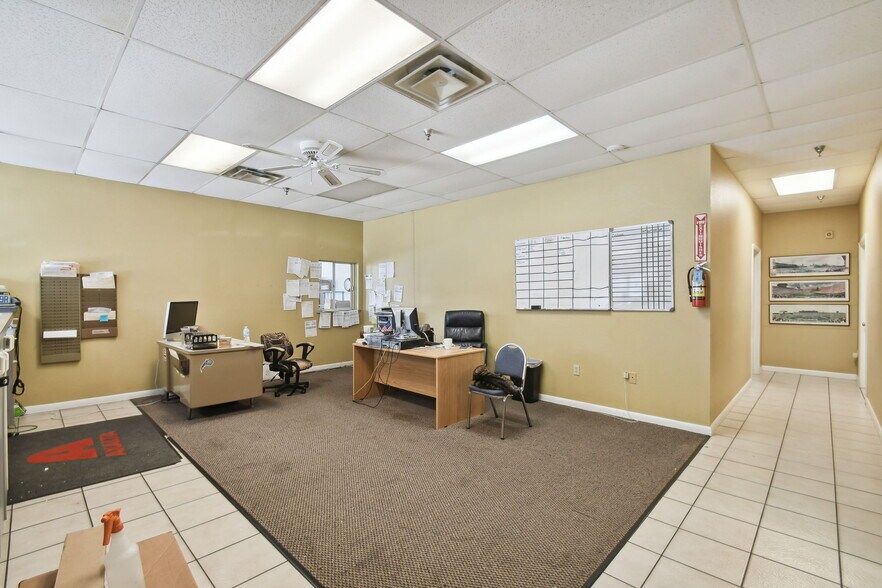 More Photos Of 301 6th St SW, Winter Haven General Retail For Sale