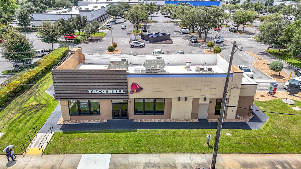 More Photos Of 2575 E Hillsborough Ave, Tampa Fast Food For Sale