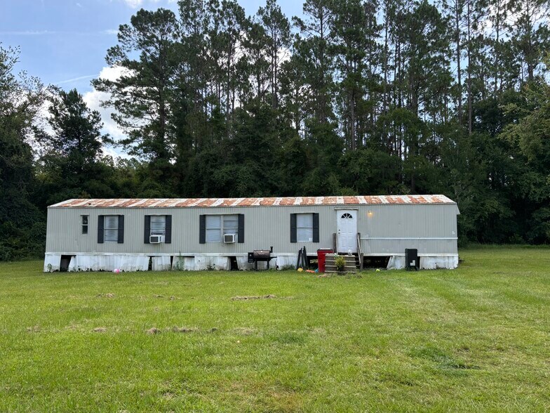 More Photos Of 53 Tranquil Ln, Waynesville Manufactured Housing Mobile Home Park For Sale