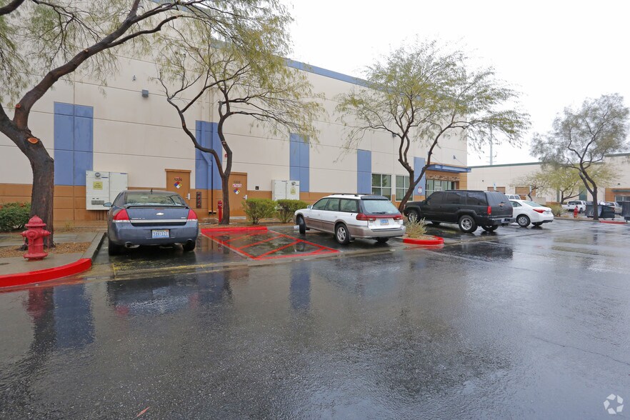 More Photos Of 1222 Wigwam Pky, Henderson Manufacturing For Sale