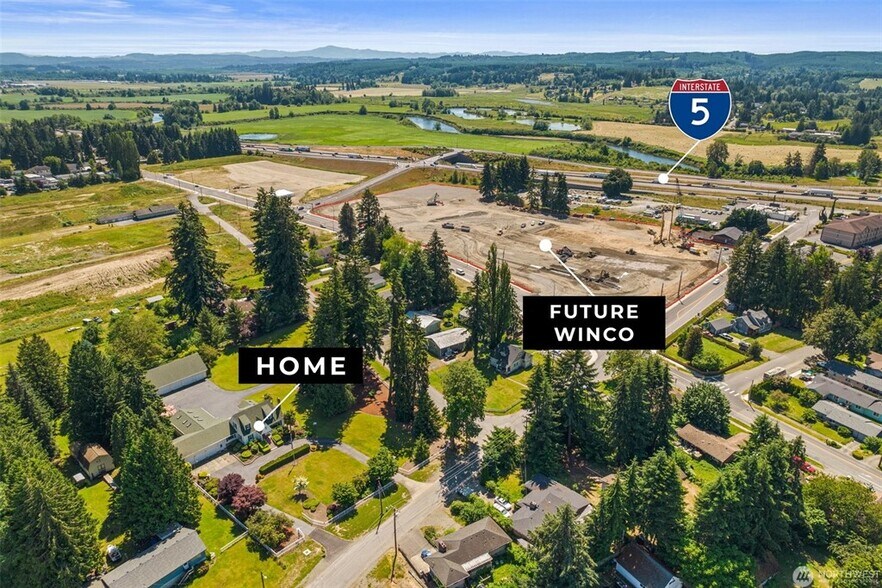 More Photos Of 1026 Alder St, Centralia Office Residential For Sale