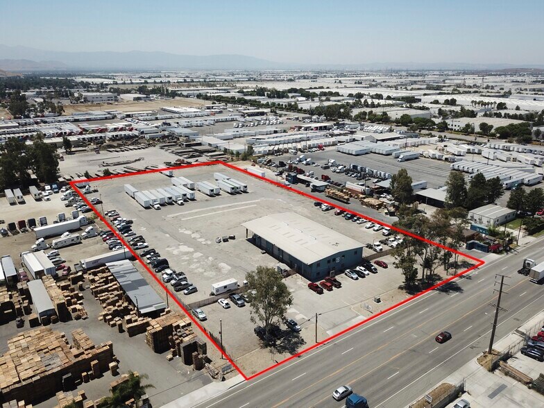 Primary Photo Of 13831 Slover Ave, Fontana Land For Lease