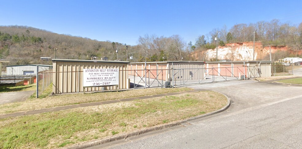 More Photos Of 212 S Wilmer Ave, Anniston Self Storage For Sale