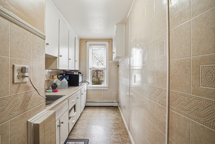 More Photos Of 17 Ledge St, Providence Apartments For Sale