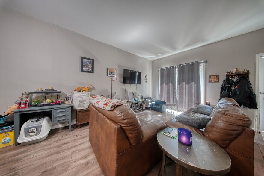 More Photos Of 100 1/2 Kingston Ave, Port Jervis Apartments For Sale