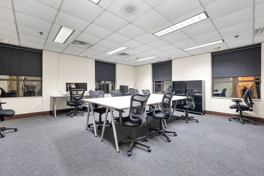 More Photos Of 48 Powers St, Milford Warehouse For Sale