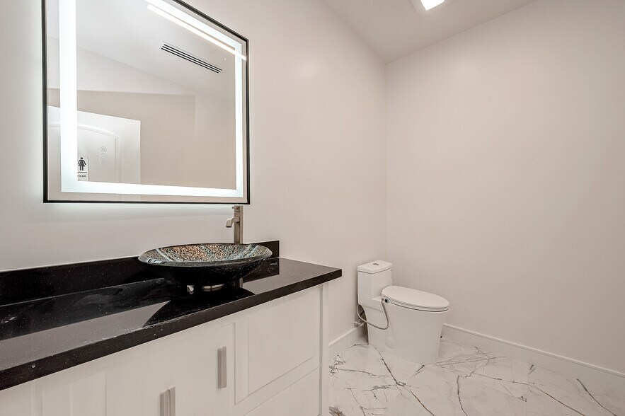 More Photos Of 21392 Provincial Blvd, Katy Medical For Lease