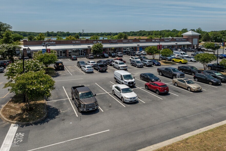 More Photos Of 13400 Benn's Church Blvd, Smithfield Unknown For Lease