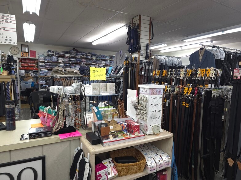 More Photos Of 2679 Industrial Park Rd, Mifflintown Storefront Retail Office For Sale