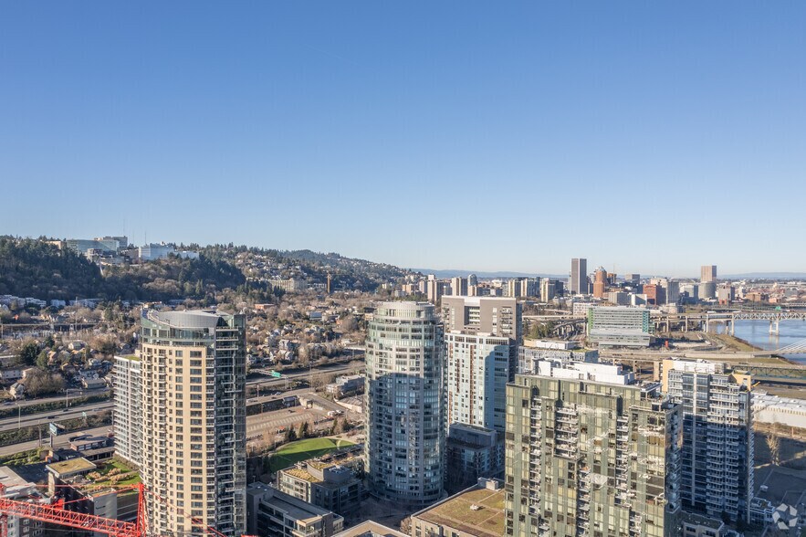 More Photos Of 3606-3682 SW Bond Ave, Portland Apartments For Lease