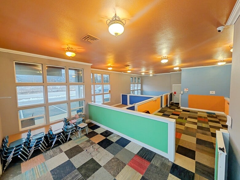 More Photos Of 30736 Highway 200, Ponderay Storefront Retail Office For Lease