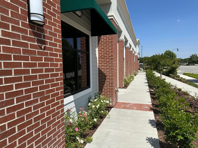 More Photos Of 4645 Buena Vista Rd, Bakersfield Medical For Lease