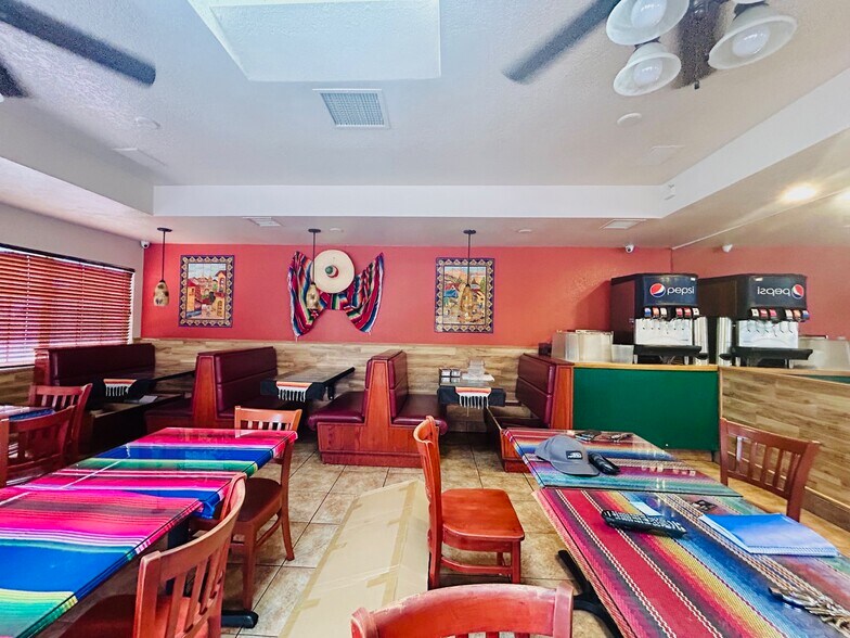 More Photos Of 32123 Cathedral Canyon Dr, Cathedral City Restaurant For Sale