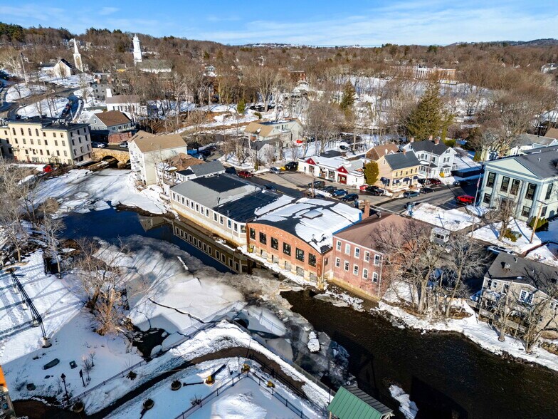 More Photos Of 41 S Main St, Ipswich Storefront Retail Office For Sale