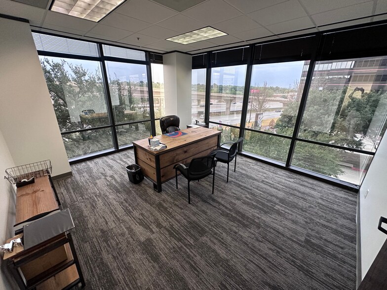 More Photos Of 12801 N Central Expy, Dallas Office For Lease