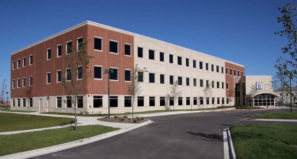 More Photos Of 24600 W 127th St, Plainfield Office For Sale