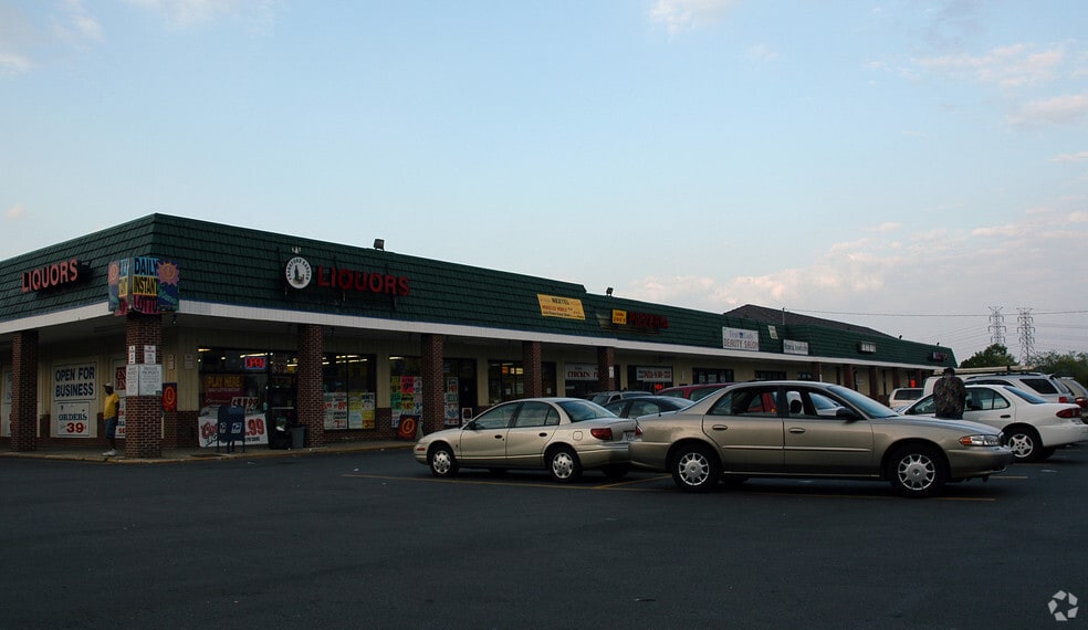 More Photos Of 5418-5432 Sinclair Ln, Baltimore Unknown For Lease