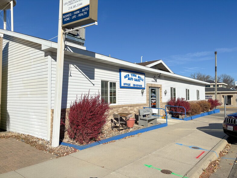 More Photos Of 31 Main Ave N, New York Mills Auto Dealership For Sale