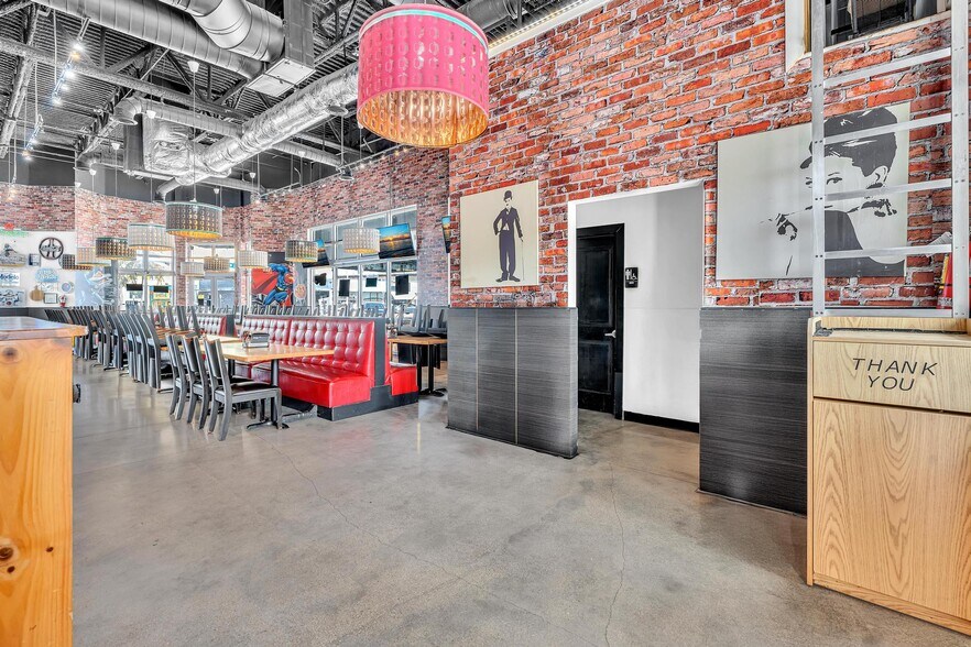 More Photos Of 2770 SW 27th Ave, Miami Freestanding For Lease