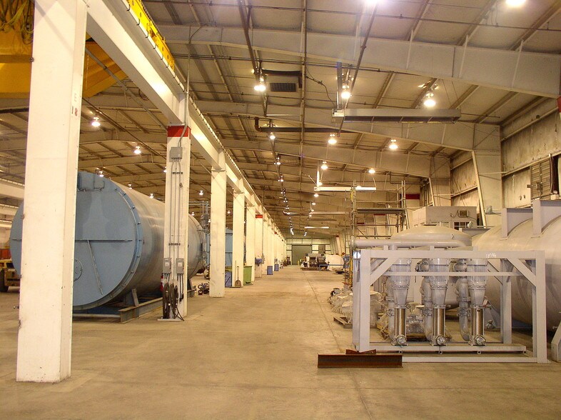 More Photos Of 1200 N Maitlen Dr, Cushing Manufacturing For Lease