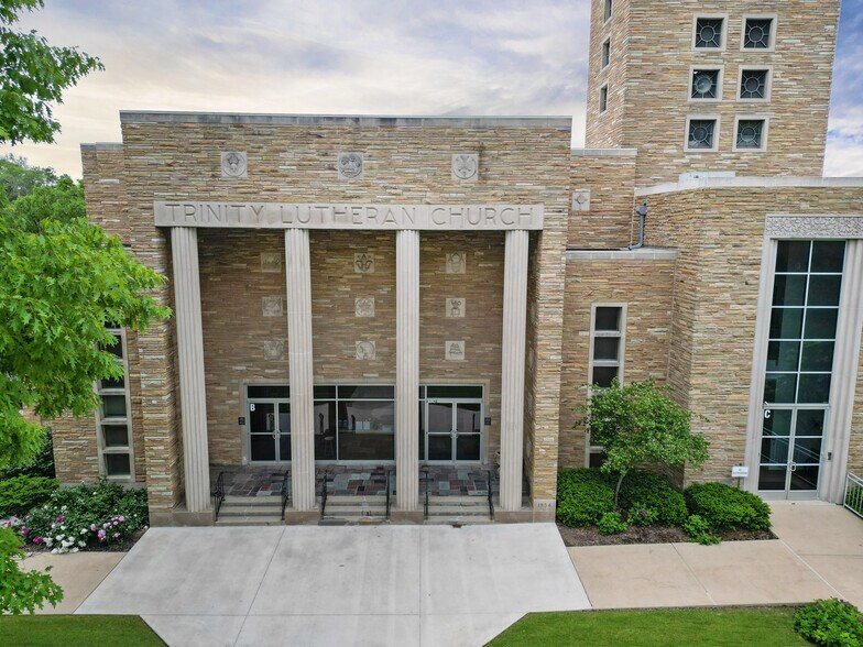 More Photos Of 801 S Madison St, Bloomington Religious Facility For Sale