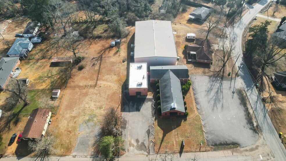 More Photos Of 2117 Church St, Cottondale Religious Facility For Sale