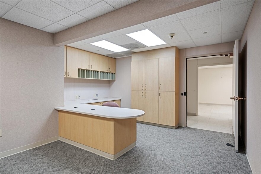 More Photos Of 3235 Sparks Rd, Cheyenne Medical For Lease