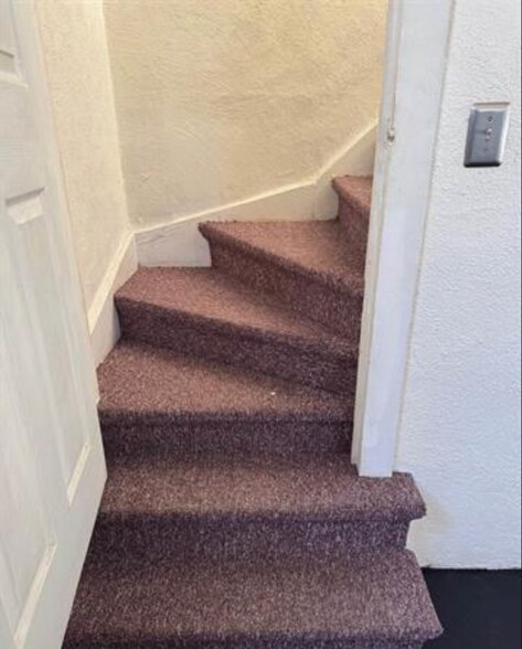 More Photos Of 1133 Grand Ave, Las Vegas Office Residential For Sale
