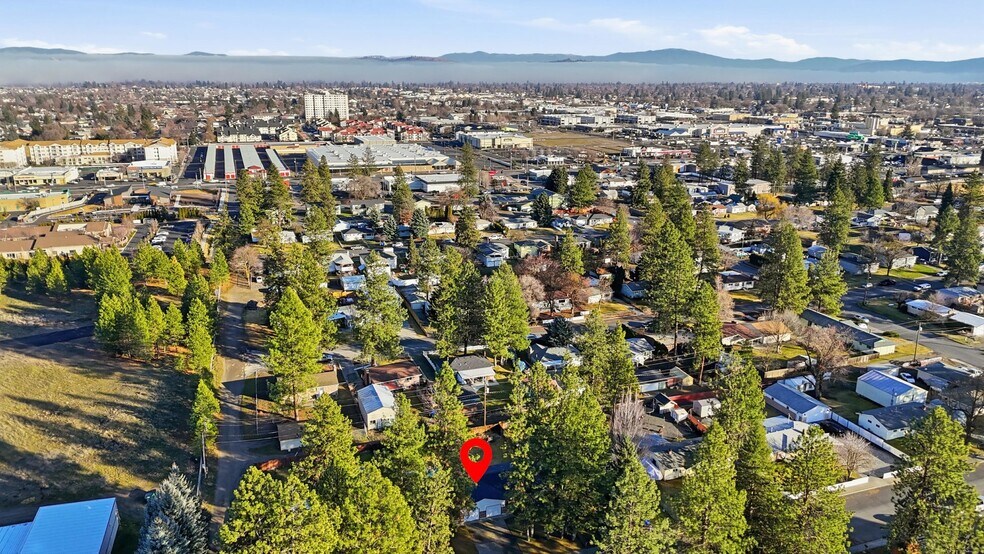 More Photos Of 7018 N Whitehouse St, Spokane Multifamily For Sale