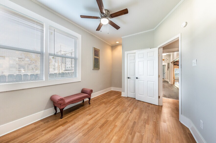 More Photos Of 2511 San Gabriel St, Austin Multifamily For Sale