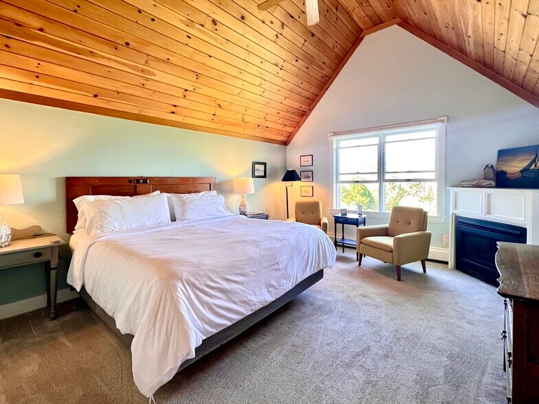 More Photos Of 3063 Bristol Rd, New Harbor Hospitality For Sale