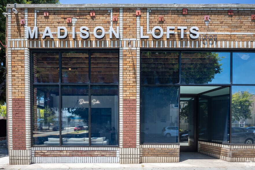 More Photos Of 1005 N Madison Ave, Los Angeles Storefront Retail Office For Lease