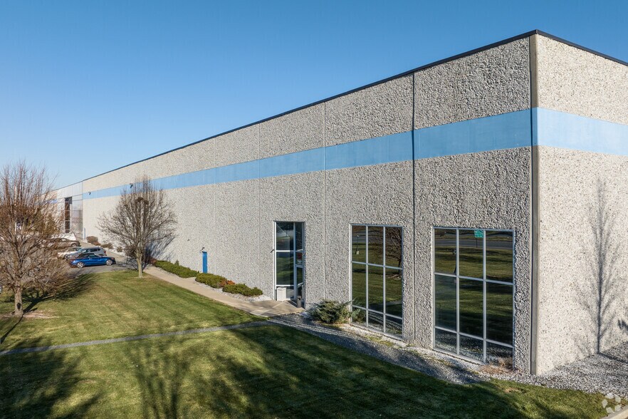 More Photos Of 2600 Main Street Extension, Sayreville Warehouse For Lease