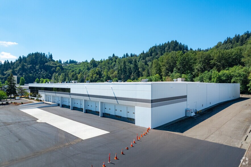 More Photos Of 1701 Pike St NW, Auburn Distribution For Lease