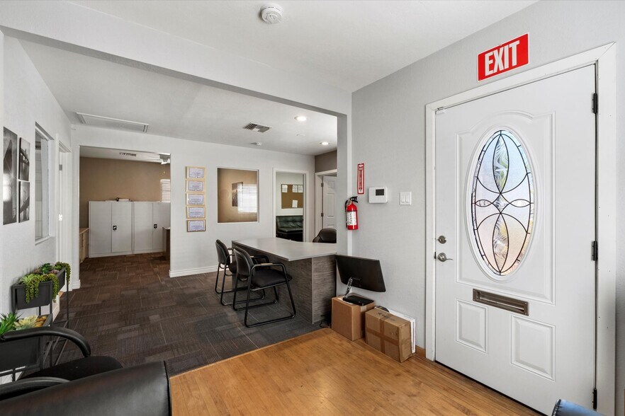 More Photos Of 314 E Thomas Rd, Phoenix Office For Lease