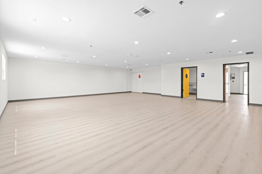 More Photos Of 208 W Fairview Ave, San Gabriel Schools For Lease