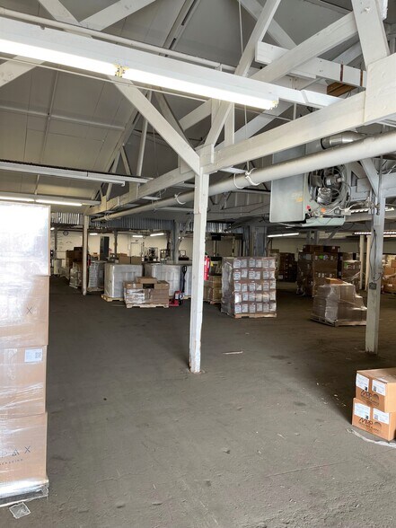 More Photos Of 1414-1442 S 700 W, Salt Lake City Distribution For Lease
