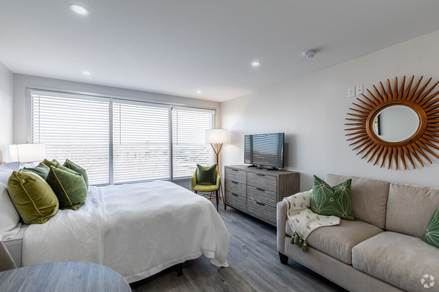More Photos Of 50 Morgan St, Hartford Apartments For Sale