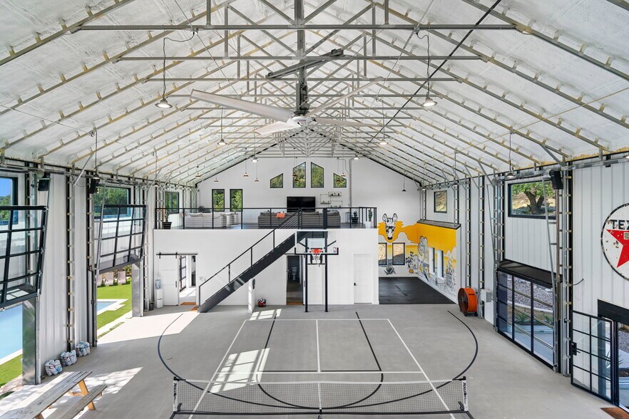 More Photos Of 12701 Trails End Rd, Leander Specialty For Sale