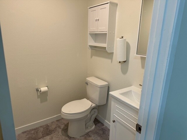 More Photos Of 19445-19449 Ventura Blvd, Tarzana Storefront For Lease